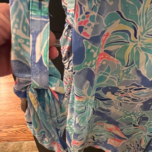 Lilly Pulitzer coverup size M. 100% rayon. EUC. - Picture 3 of 3
